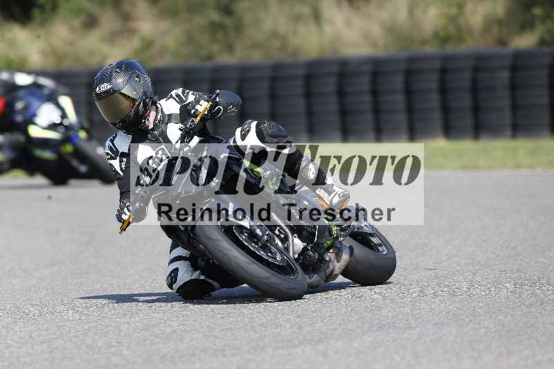 /44 09.08.2025 Plüss Moto Sport ADR/Freies Fahren/333